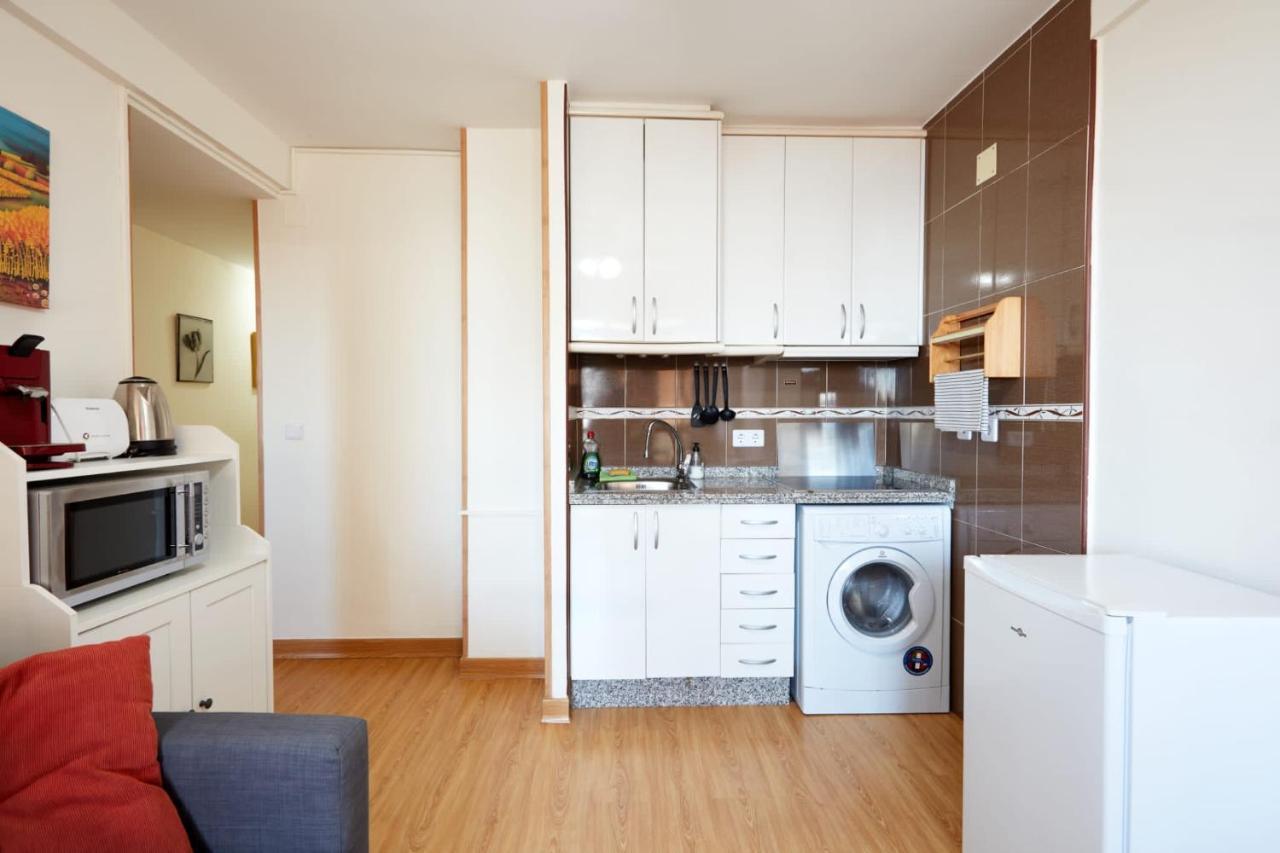 Anna Sun Holiday Apt Μπένιντορμ Εξωτερικό φωτογραφία